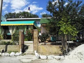 Фотографии Гостиница Guest house Semeinyj г. Солнечногорское Крым (Россия) №2 Фото Гостиница Guest house Semeinyj г. Солнечногорское 2