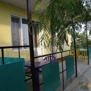 Фотографии Гостиница Guest house Semeinyj г. Солнечногорское Крым (Россия) №5 Фото Гостиница Guest house Semeinyj г. Солнечногорское 5