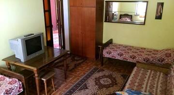 Фото номера Бюджетный трехместный номер Гостевой дом Inn Zarechnaya 26 г. Солнечногорское 4