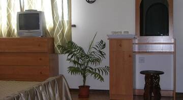 Фото номера Четырехместный номер -люкс Гостиница Guest House Antik г. Солнечногорское 4